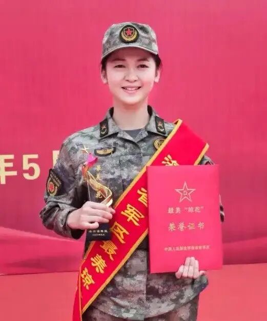 最美瓊花梁婷婷，不愛紅裝愛武裝